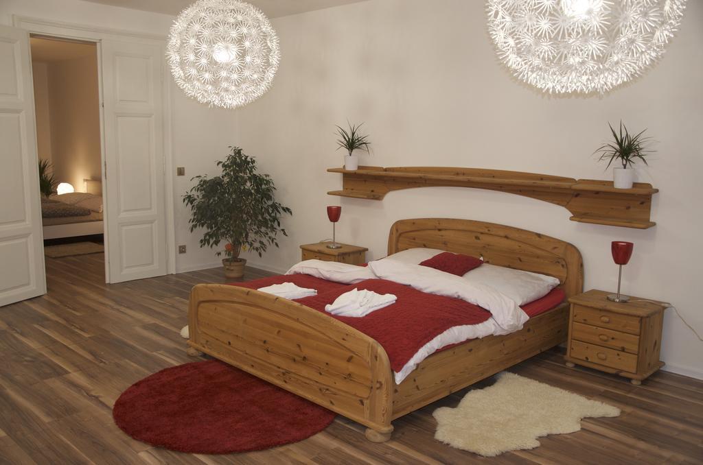 Apartments Corso Znojmo Luaran gambar